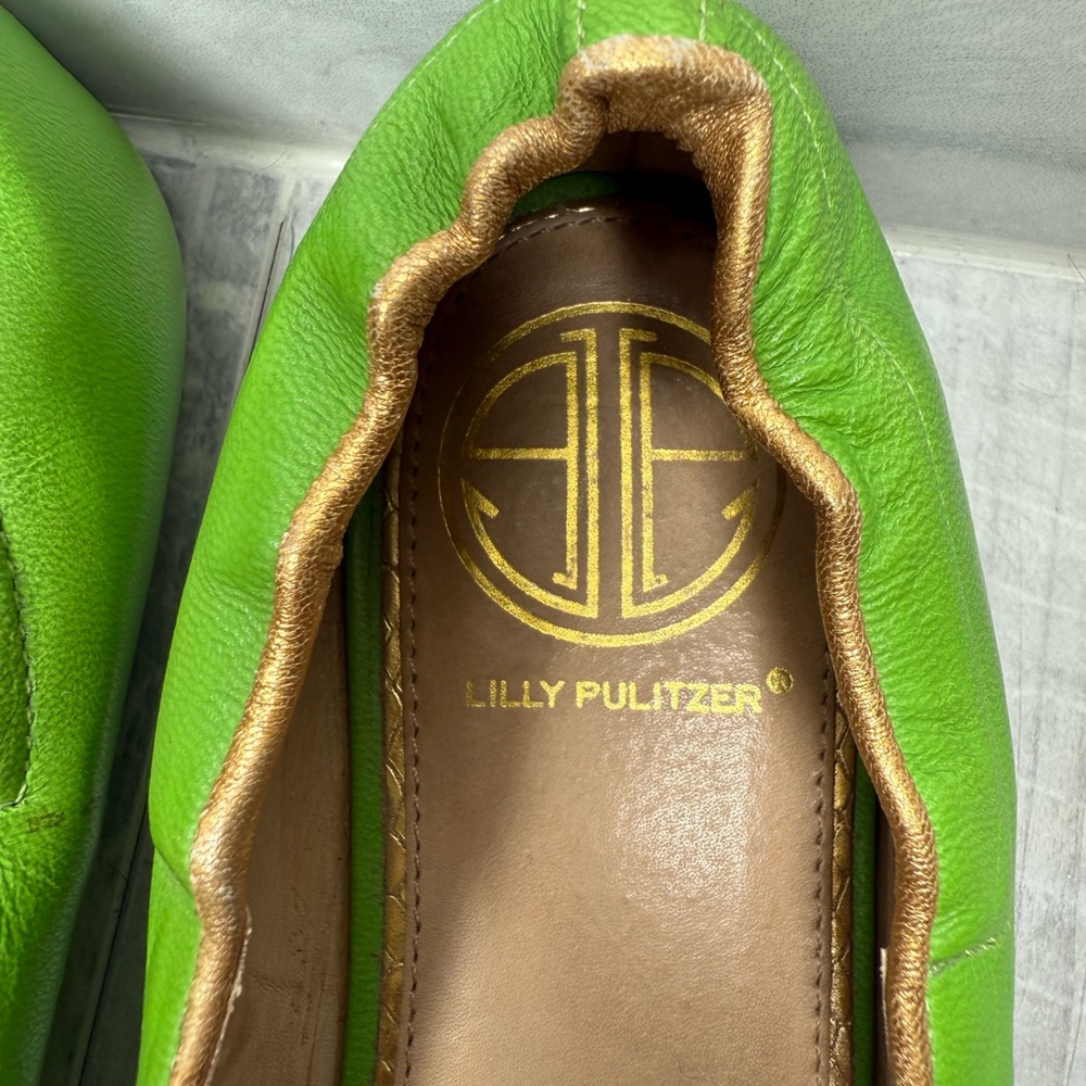 Lily Pulitzer Green Leather Ballet Flats with Gold Rope Bow - Picture 2 of 12